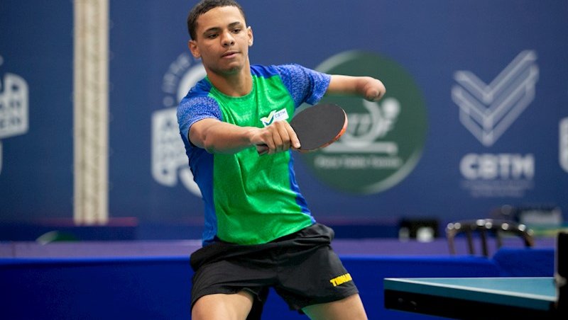 Gabriel Antunes conquistou a medalha de ouro da cl