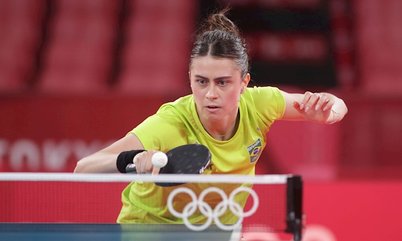 Bruna Takahashi e Hugo Calderano estão classificados para as quartas de final do WTT Star Contender