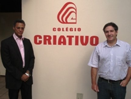 REPRESENTANTE DE UNIVERSIDADE ANGOLANA VISITA CRIATIVO