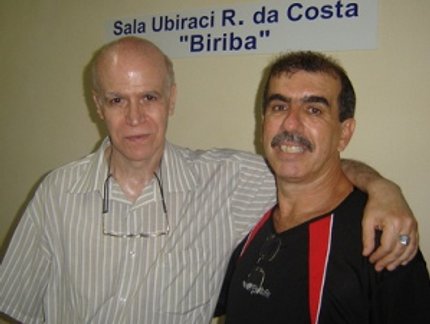 LENDA VIVA DO TÊNIS DE MESA EM TORNEIO