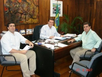 PRESIDENTE DA CBTM SE ENCONTRA COM SECRETARIO DE ESPORTES, TURISMO E LAZER DO RJ