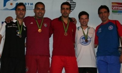 MESATENISTA DO FLUMINENSE LEVA O TÍTULO NO SÊNIOR MASCULINO