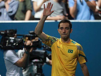 Hugo Calderano perde no 5º set e cai nas quartas do WTT Champions de Frankfurt
