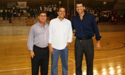 PRESIDENTE ALAOR NOS JOGOS REGIONAIS DO SESI