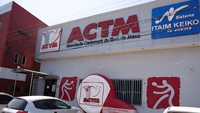 Fachada do prédio da ACTM: orgulho dos mesa-tenist