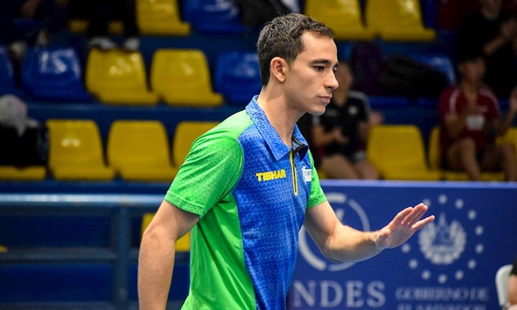 Hugo Calderano em ação durante o Pan-Americano de 
