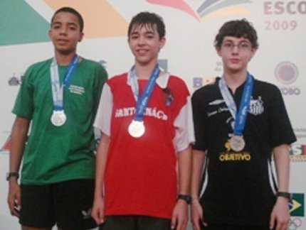 VÍDEO: HUGO CALDERANO CONQUISTA TÍTULO INDIVIDUAL