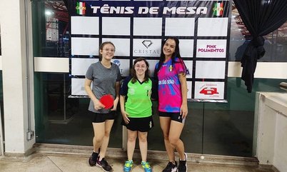 Ana Julia, Kaiane Souza e Lívia Dalfré Participam de Torneio Interno Feminino de Tênis de Mesa do Gran São João