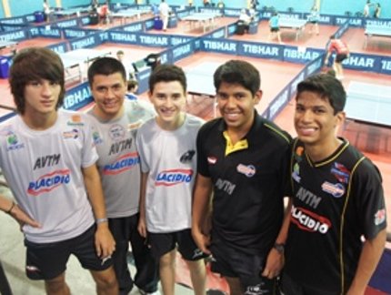 EQUIPE DA ASSOCIAÇÃO VIDEIRENSE CHEGA CONFIANTE AO GUARUJÁ