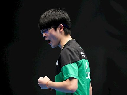 Na Suécia, Leonardo Iizuka avança às oitavas do sub-19 no Mundial de Jovens