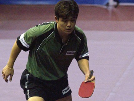 CAZUO VENCE MAIS UMA E AVANÇA NO SUB-21 EM LEIPZIG, ALEMANHA