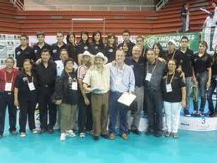 COLOMBIANOS DERAM SHOW DE ORGANIZAÇÃO NO SULAMERICANO
