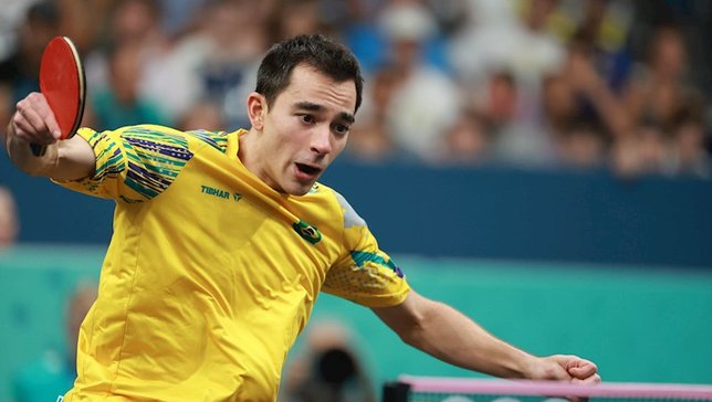 Hugo Calderano, mesatenista brasileiro, sexto do r