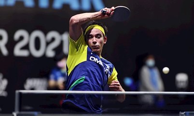 Hugo Calderano vence, garante presença entre os medalhistas e vai brigar pelo título do WTT Star Contender