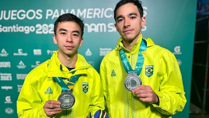 Hugo e Vitor ficaram com a prata nas duplas mascul
