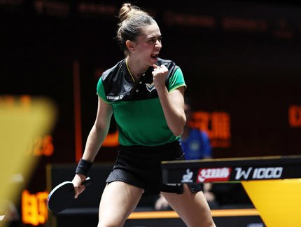Seleção Feminina vence, garante liderança do grupo e avança no Mundial de Tênis de Mesa de Londres