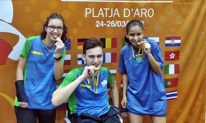 Evellyn dos Santos conquista medalha de prata na Espanha; Lucas Arabian e Sophia Kelmer faturam bronze