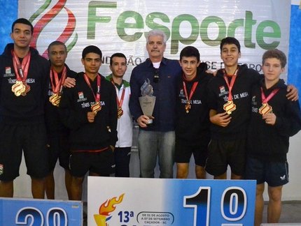 Tênis de Mesa masculino de Criciúma conquista o título da Olesc