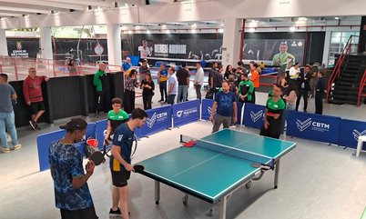 Com atletas paralímpicos e autoridades, evento em São Paulo celebra Dia Mundial do Tênis de Mesa