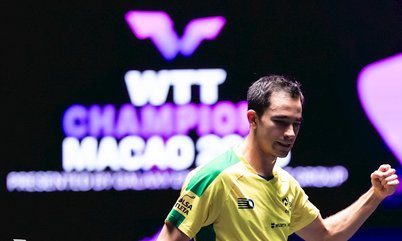 Hugo Calderano avança para as quartas de final do WTT Champions Macau