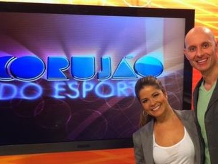 EVANDRO MESQUITA DESAFIA HUGO HOYAMA NO CORUJÃO DO ESPORTE