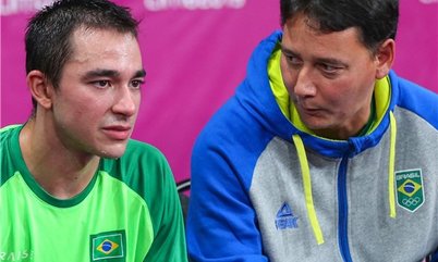 Técnico de Hugo Calderano ressalta a regularidade do atleta em eventos internacionais na temporada