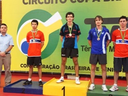 VEJA O VÍDEO: FERNANDO FRANCO CONQUISTA MAIS UM OURO