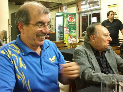 Mesatenistas do passado se reúnem para homenagear Antoine Lascani Yasigi