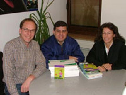 VISITA DE ALAOR À DTTB É DIVULGADA NO SITE ALEMÃO