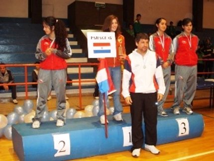 PÓDIO INDIVIDUAL JUVENIL FEMININO