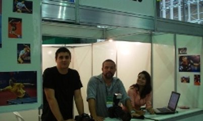 JOGADORES PUDERAM COMPRAR FOTOS NA HORA
