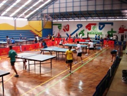 ATLETAS PARTICIPAM DE CLÍNICA INTERNACIONAL DE TÊNIS DE MESA EM MARÍLIA