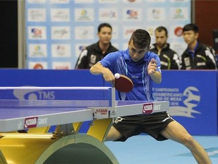 Latino-Americano: Vitor Ishiy e Humberto Manhani avançam invictos à chave principal individual