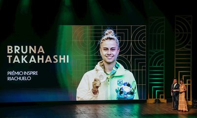 Bruna Takahashi é eleita a atleta mais inspiradora do ano no esporte brasileiro