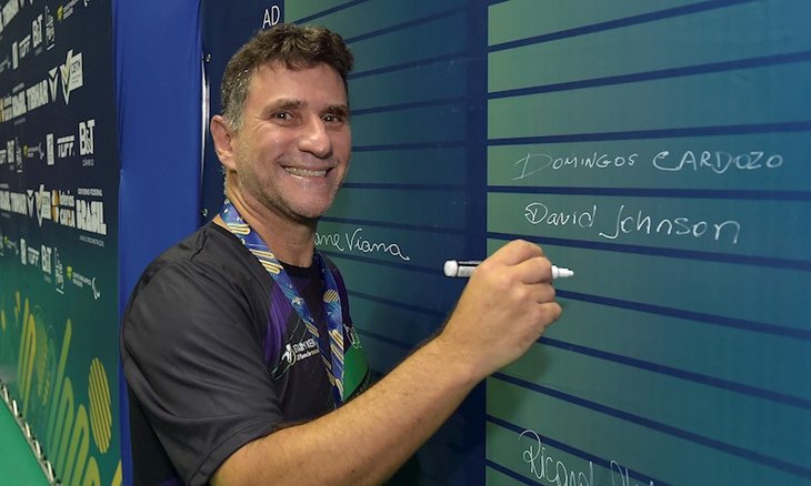 David Johnson venceu por 3 sets a 1 na decisão - F