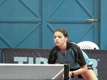 ATLETA MARILIENSE LIVIA GOMES VENCE CATEGORIA FEMININA MAIS ALTA DA COPA BRASIL
