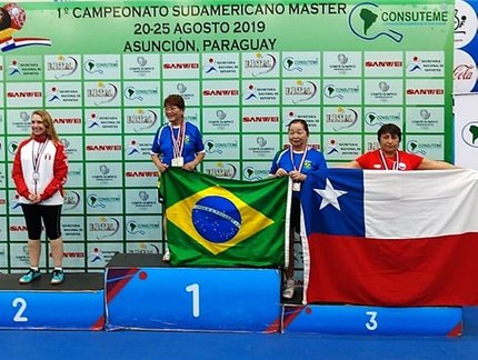 Marlene Takahashi conquista título individual no Campeonato Sul-Americano Master