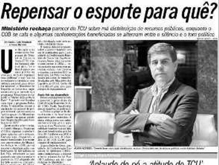 'APLAUDO DE PÉ A ATITUDE DO TCU'