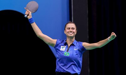 A dois passos do paraíso! Bruna Takahashi iguala melhores campanhas da carreira e está nas semifinais do WTT Contender Rio de Janeiro