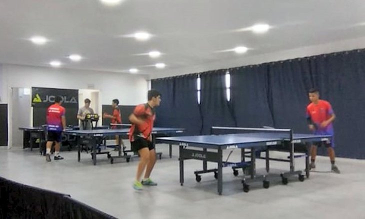 Equipe masculina de tênis de mesa de Guarulhos garante classificação para fase regional dos Jogos da Juventude