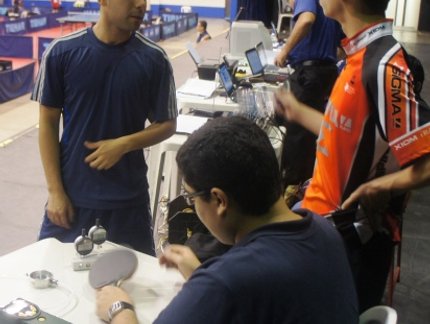 Controle de raquetes é feito em todos os eventos promovidos pela CBTM