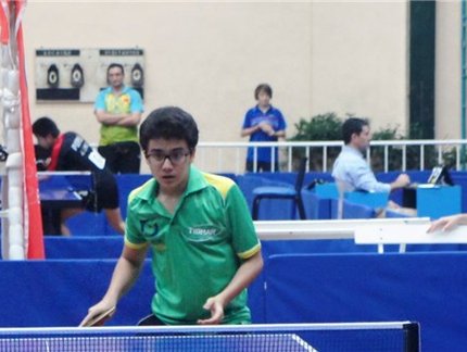 Gustavo Yokota e Bruna Takahashi levam ouro no Torneio Individual Infantil