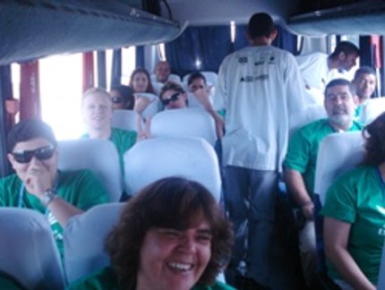 EQUIPE DE APOIO TRABALHA COM EMPENHO E DEDICAÇÃO