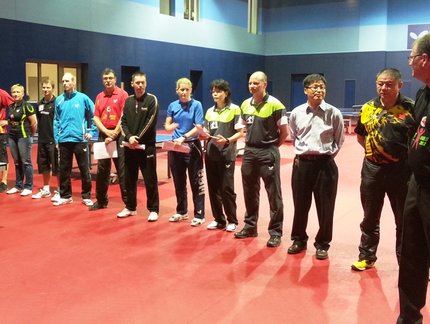 Técnico da Seleção chinesa realiza palestra durante Desafio Mundial ITTF Hopes