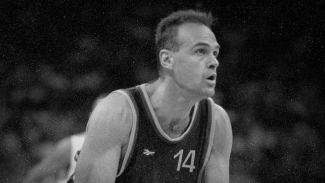 Nota de pesar - Oscar Schmidt