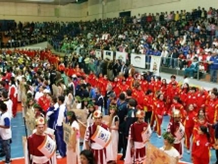 MAIS DE CEM MUNICIPIOS PARTICIPAM DA COMPETIÇÃO EM CASCAVEL