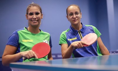 Joyce Oliveira e Thais Severo conquistam o ouro na Classe WD5-10 do Aberto Paralímpico ITTF Fa40