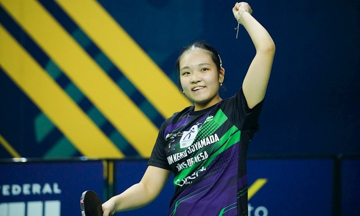 Lana Ozeki comemora o título do Sub-19 - Foto - Dh