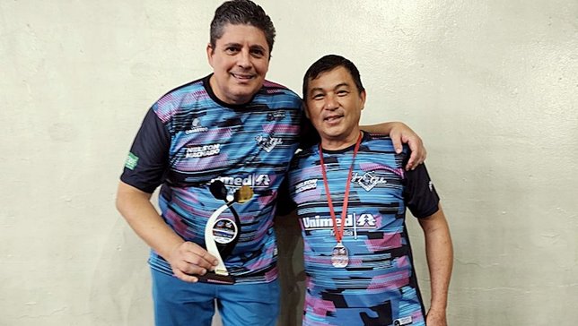 Nelson Machado (campeão V50) e Sergio Sakai (3º lu