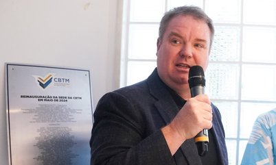 Steve Dainton destaca o crescimento do tênis de mesa no Brasil e revela planos da ITTF
